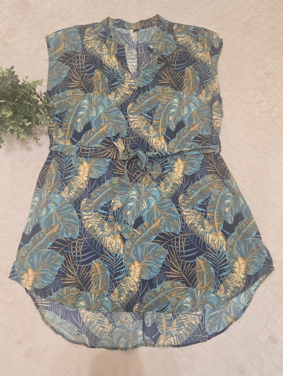 SHEIN Dresses & Skirts - SHEIN Curve Tropical Print Travachic Resort Short Sleeve Belted Dress, Size 3X